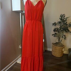 Banana republic factory Elegant halter Maxi Dress in vibrant red size M tall